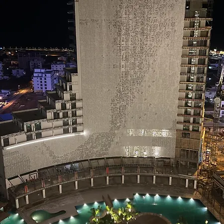 Grand Saphire & Residences *
